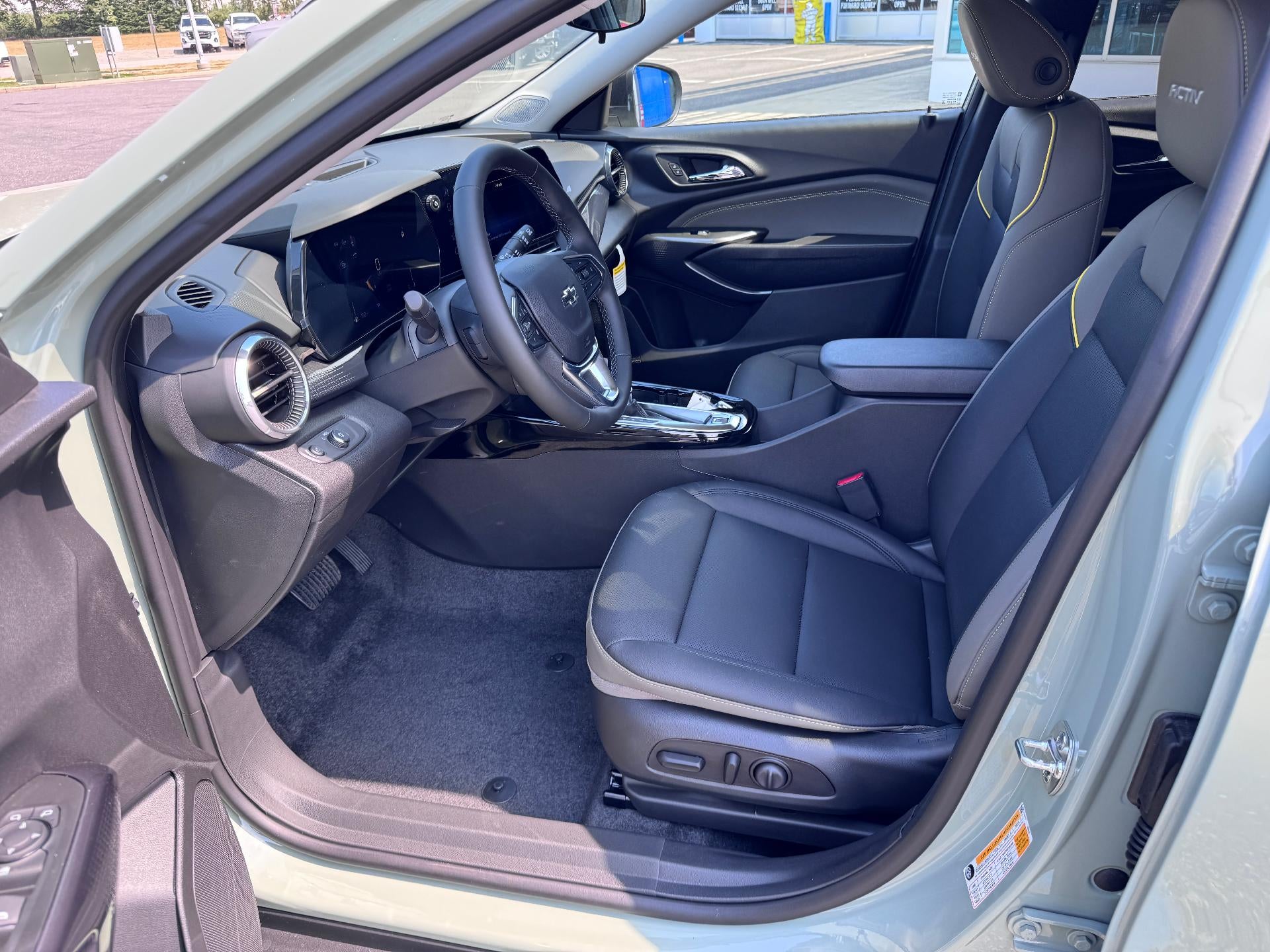 2026 Chevrolet Trax ACTIV / 1.2 TURBO / SAFETY PCKG / ADAPTIVE CRUISE