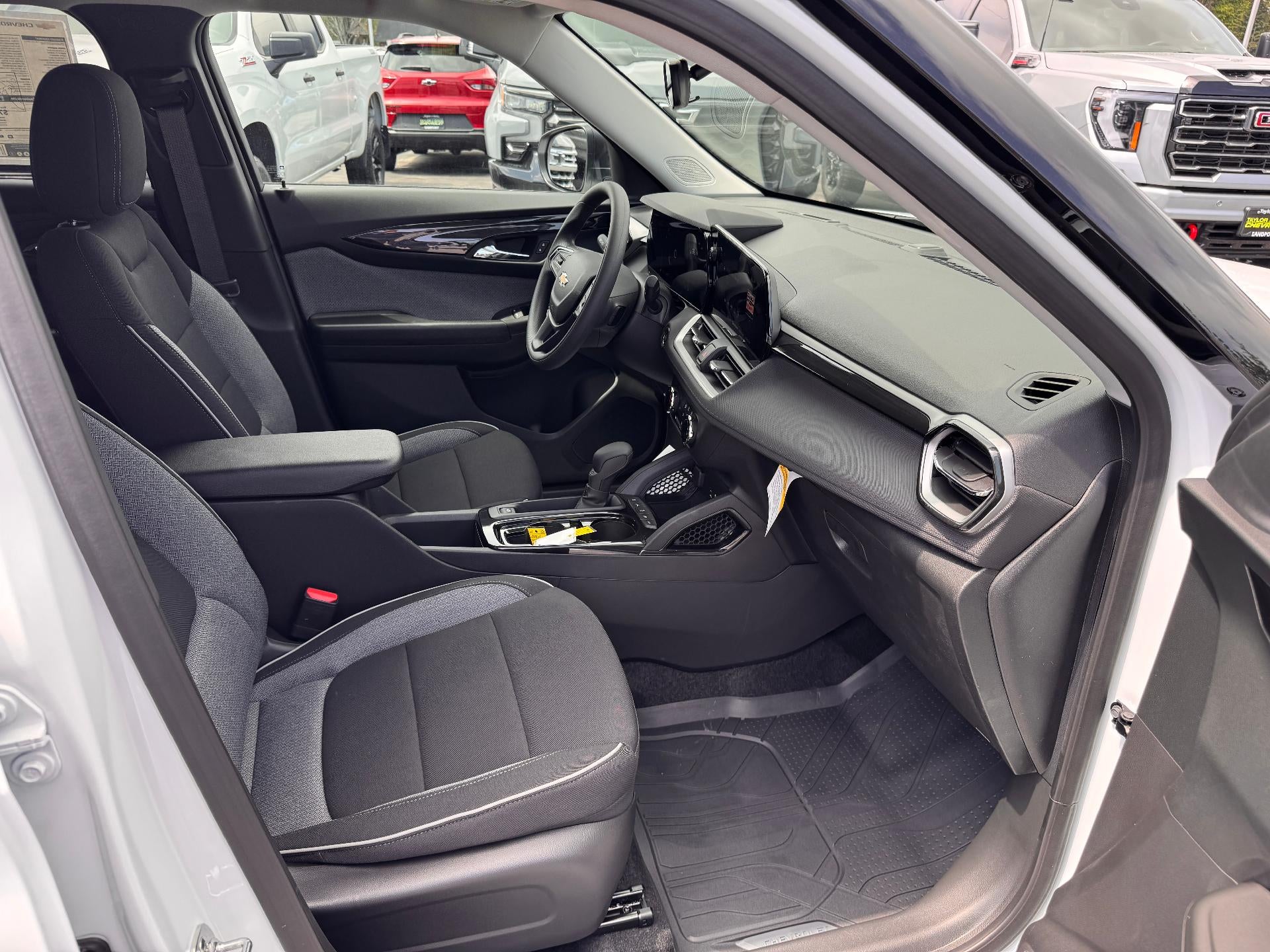 2026 Chevrolet Trailblazer LS / AWD / 1.3 TURBO / SAFETY PCKG / REAR CAM / BLUETOOTH