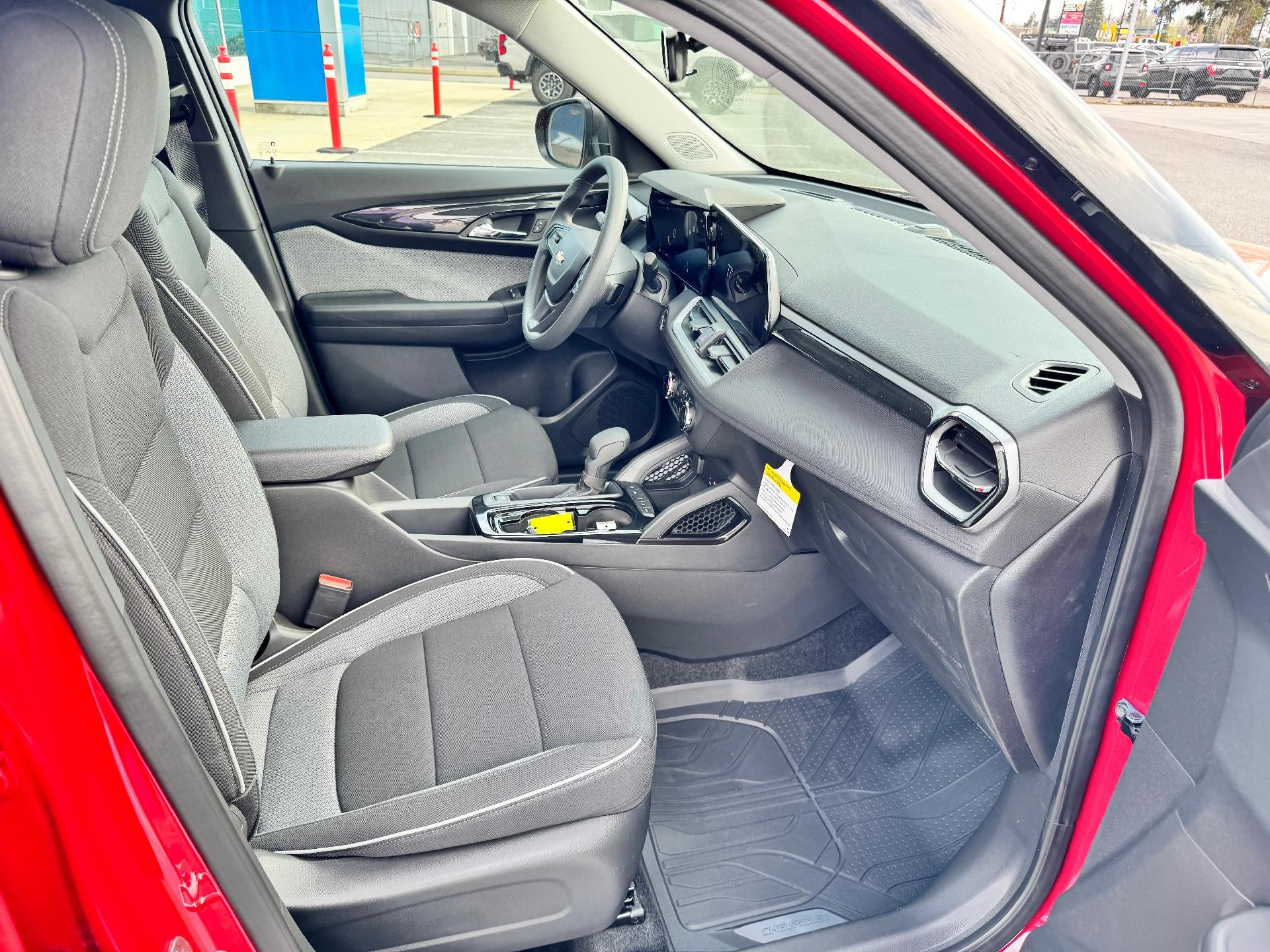 2026 Chevrolet Trailblazer LS / AWD / SAFETY PCKG / REMOTE START / REAR CAM