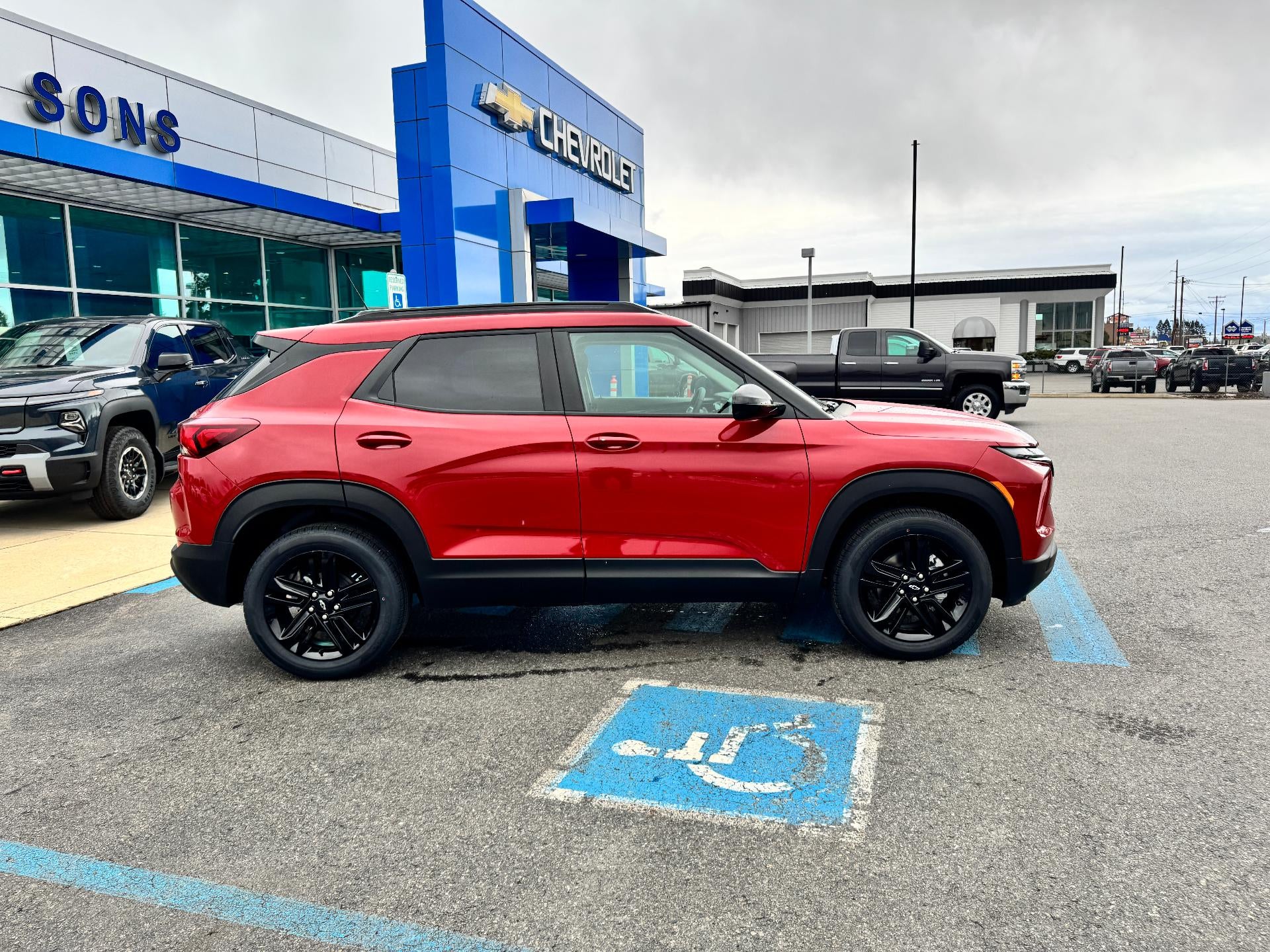 2026 Chevrolet Trailblazer LT / AWD / 1.3 TURBO / MIDNIGHT PCKG / HEATED SEATS / ADAPTIVE CRUISE