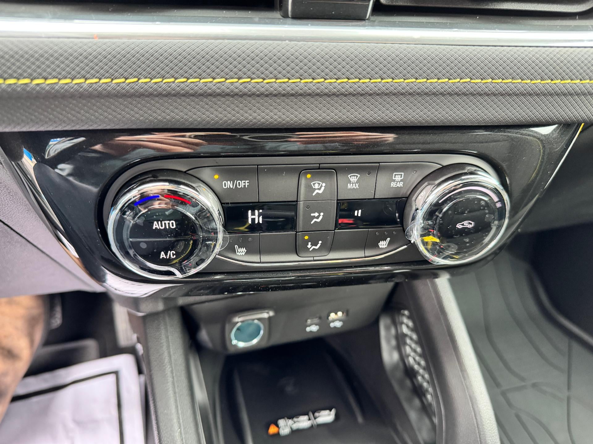 2026 Chevrolet Trailblazer ACTIV / AWD / 1.3 TURBO / ADAPTIVE CRUISE / POWER GATE / SAFETY PCKG