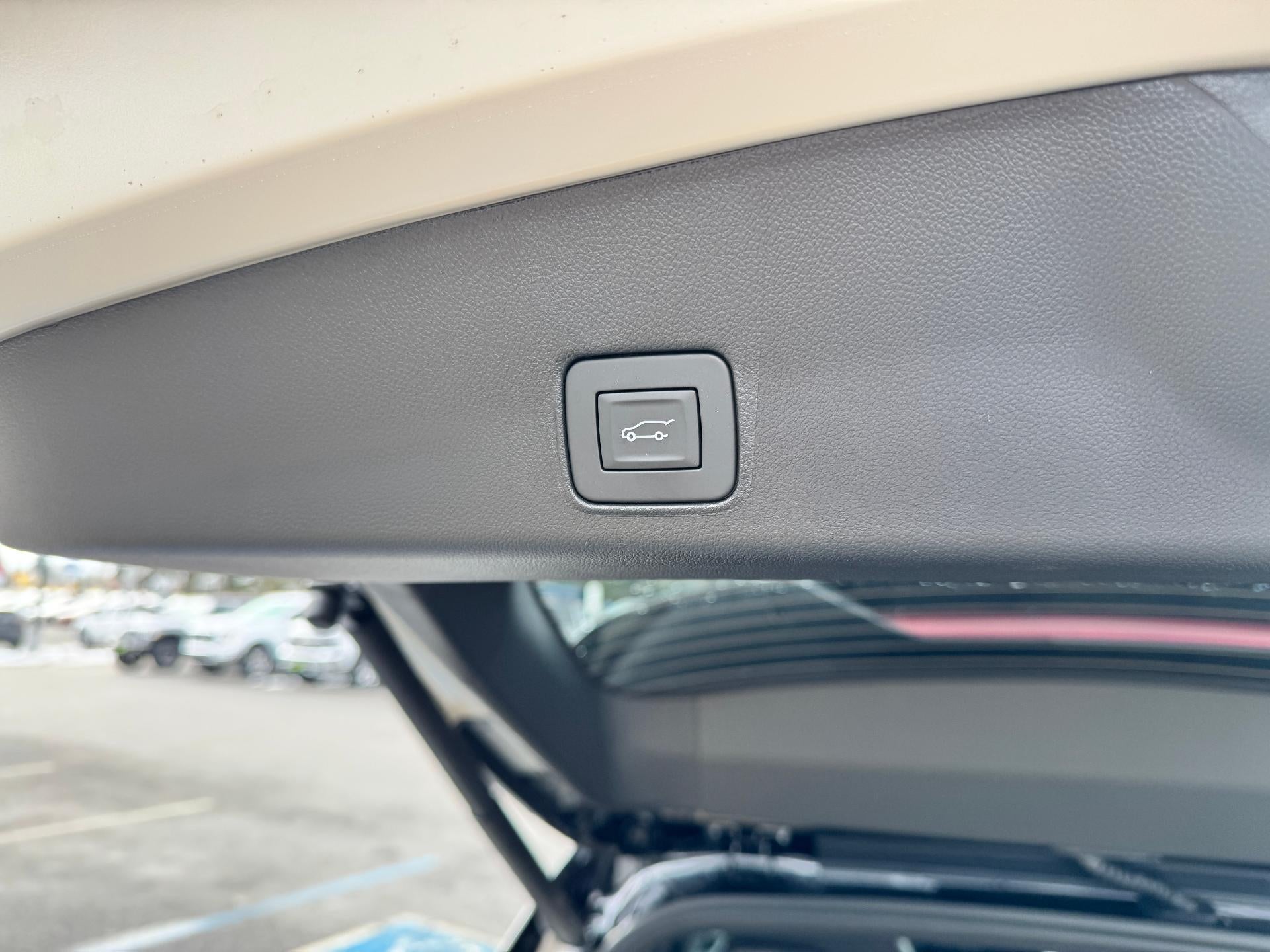 2026 Chevrolet Trailblazer RS / AWD / ADAPTIVE CRUISE / POWER GATE / SAFETY PCKG