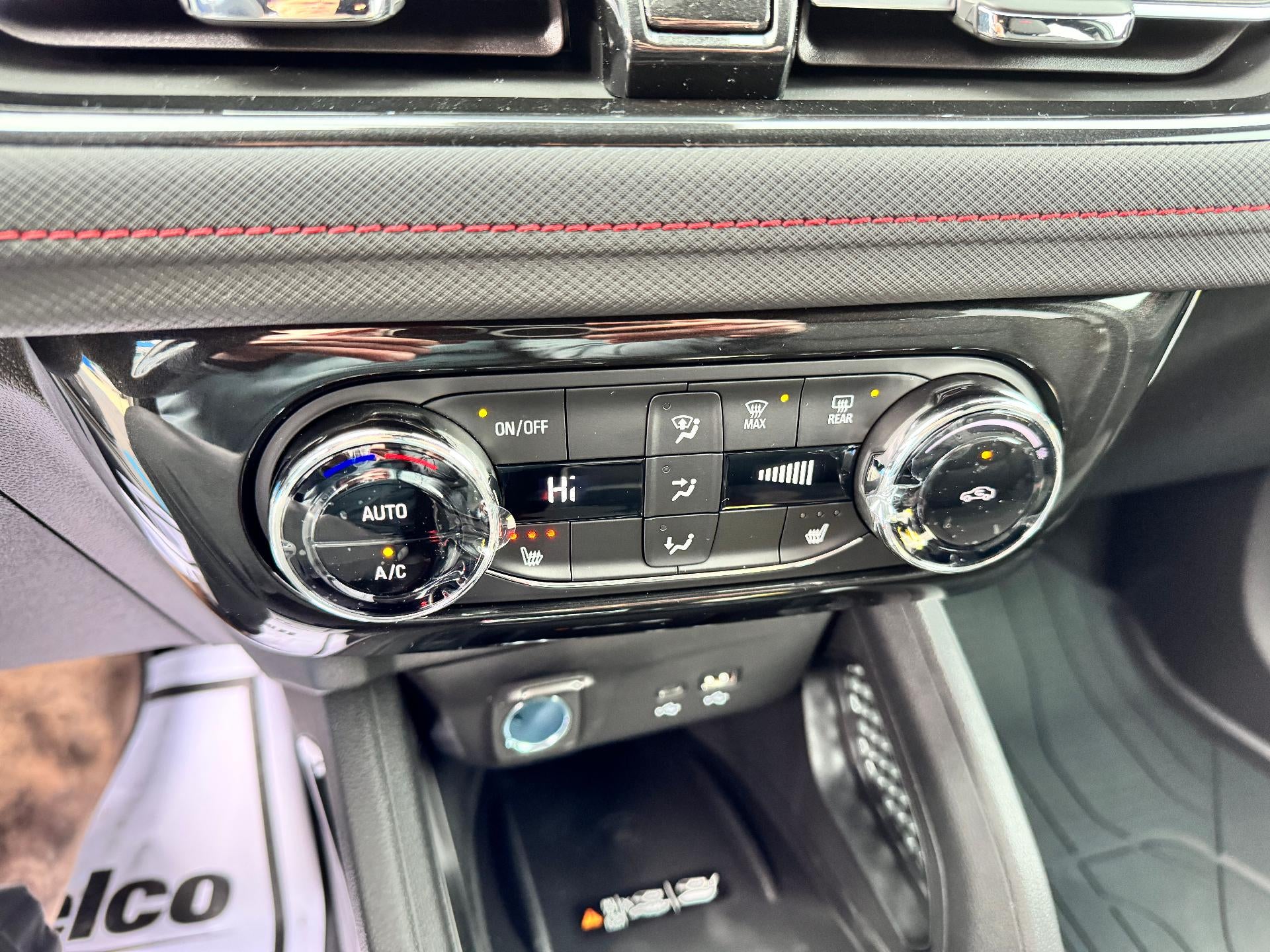 2026 Chevrolet Trailblazer RS / AWD / ADAPTIVE CRUISE / POWER GATE / SAFETY PCKG