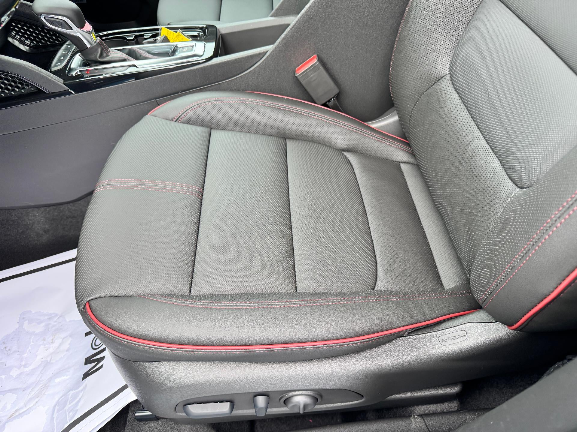 2026 Chevrolet Trailblazer RS / AWD / ADAPTIVE CRUISE / POWER GATE / SAFETY PCKG