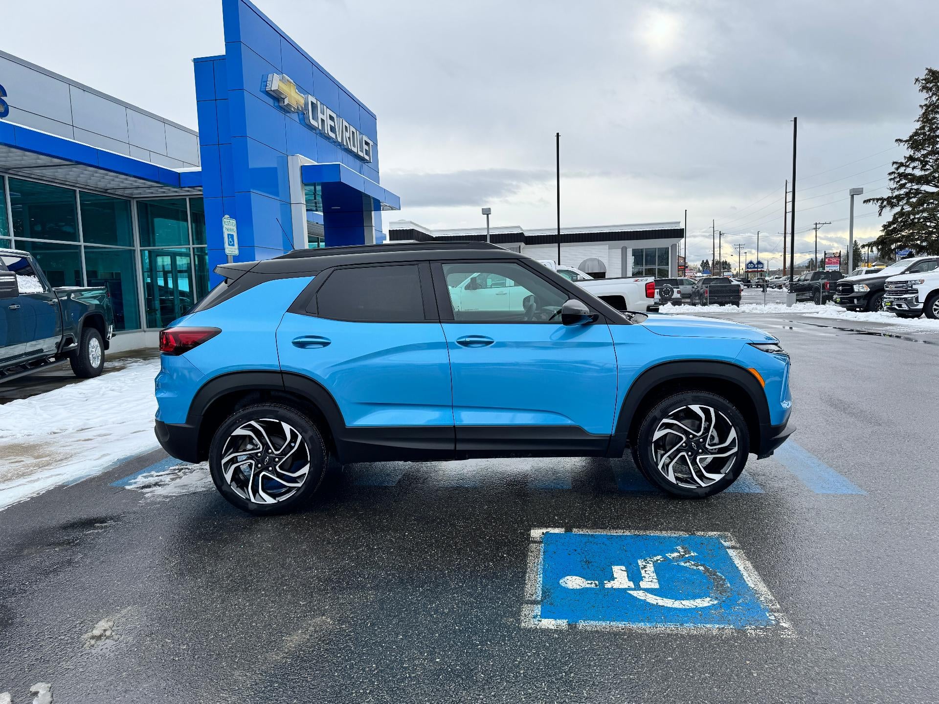 2026 Chevrolet Trailblazer RS / AWD / ADAPTIVE CRUISE / POWER GATE / SAFETY PCKG