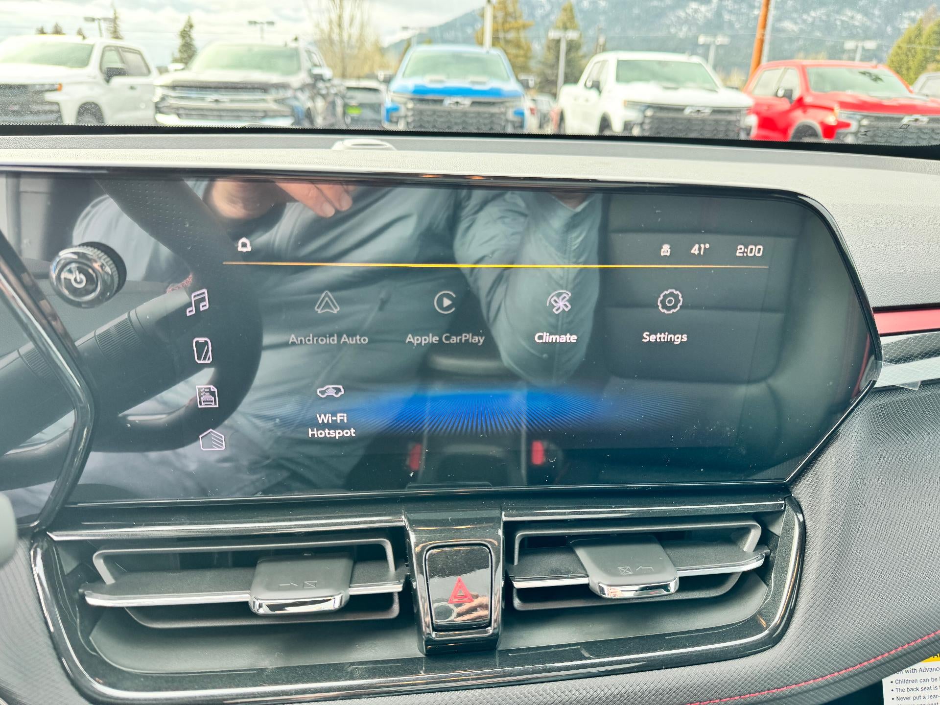 2026 Chevrolet Trailblazer RS / AWD / SUNROOF / ADAPTIVE CRUISE / POWER GATE / SAFETY PCKG