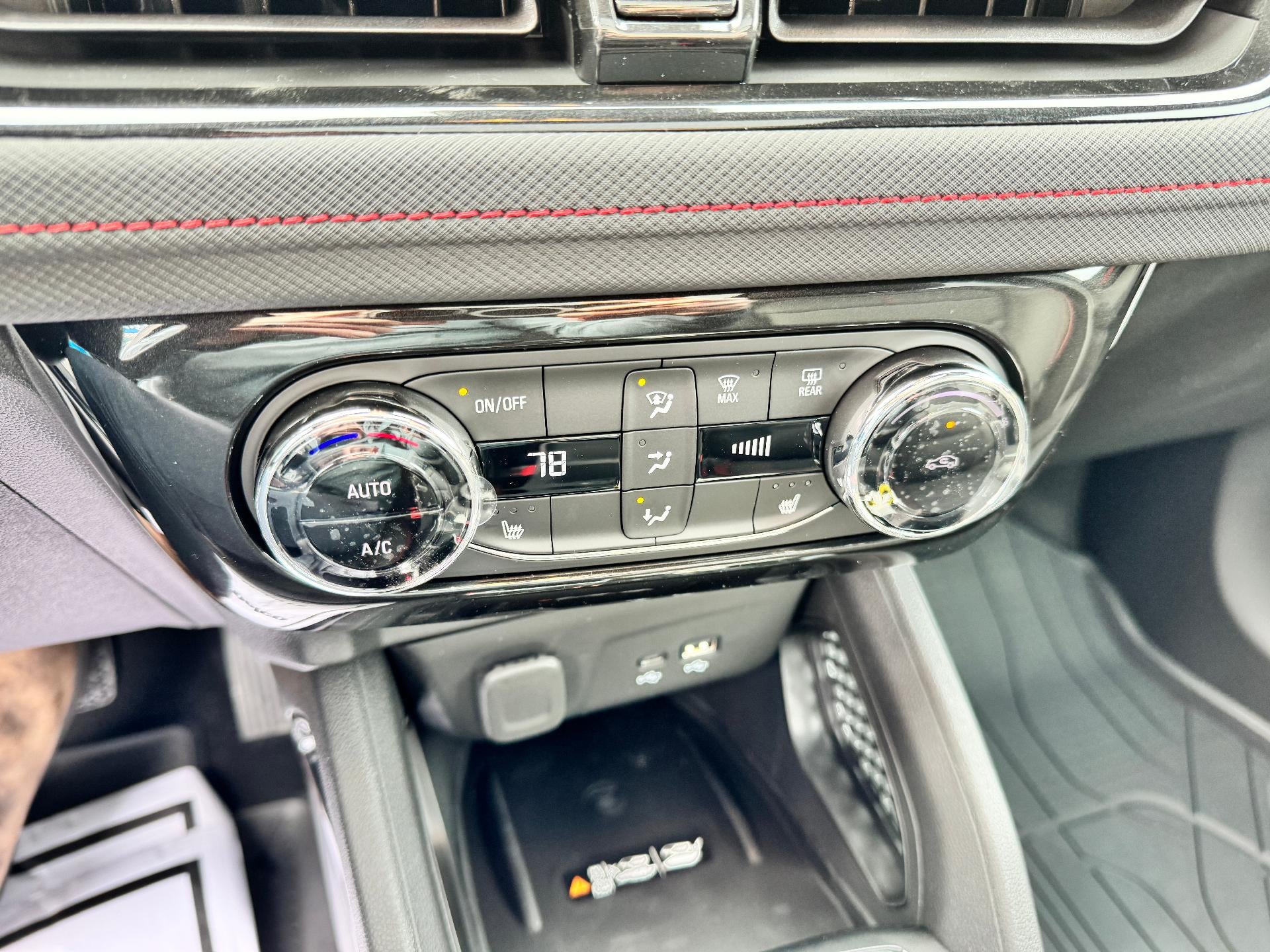 2026 Chevrolet Trailblazer RS / AWD / SUNROOF / ADAPTIVE CRUISE / POWER GATE / SAFETY PCKG