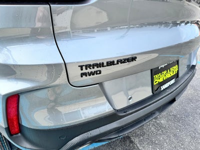 2026 Chevrolet Trailblazer RS / AWD / SUNROOF / ADAPTIVE CRUISE / POWER GATE / SAFETY PCKG