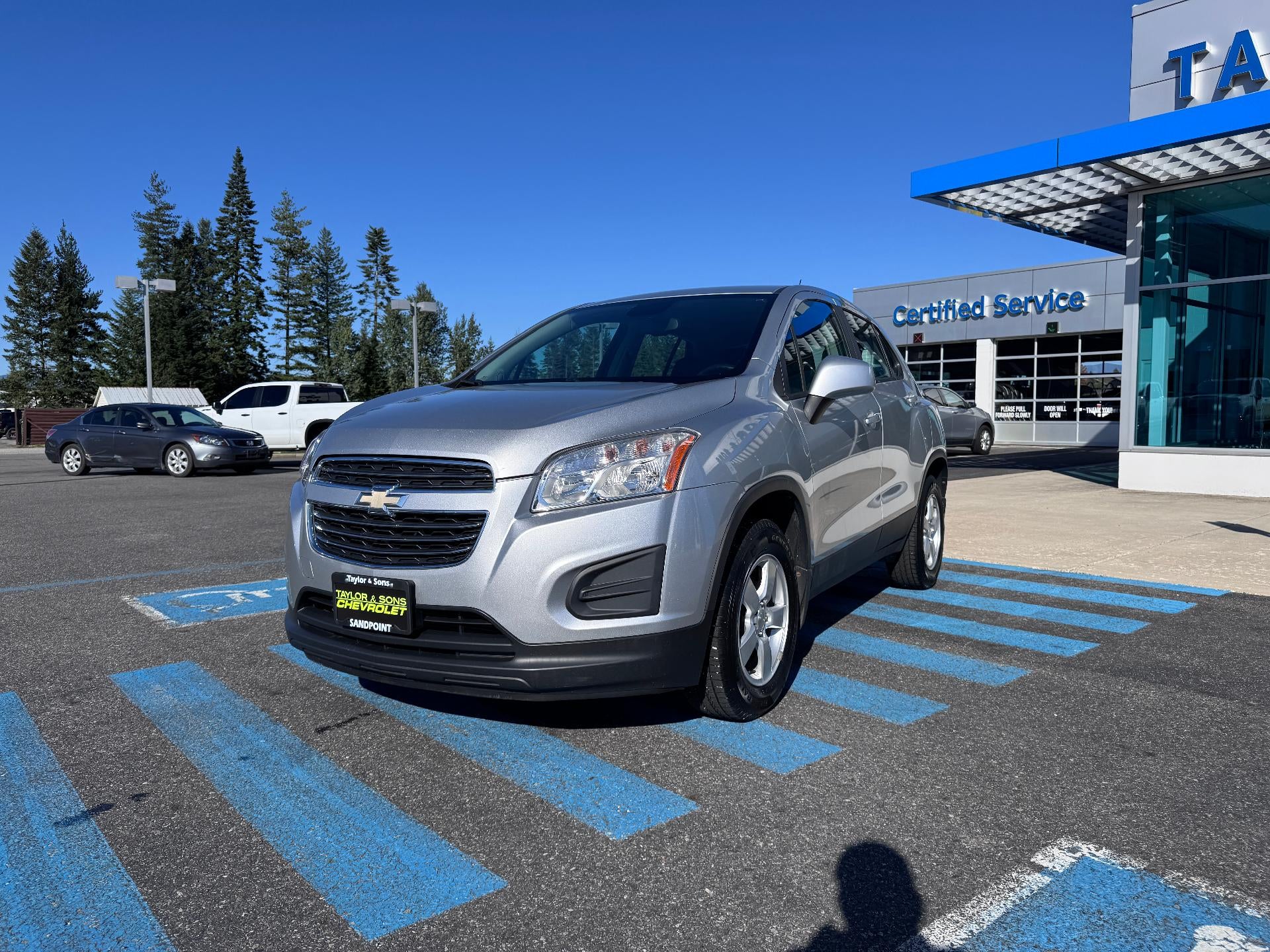 2015 Chevrolet Trax LS / ALL WHEEL DRIVE / 1.4 TURBO / BLUETOOTH / REAR CAM / 1 OWNER