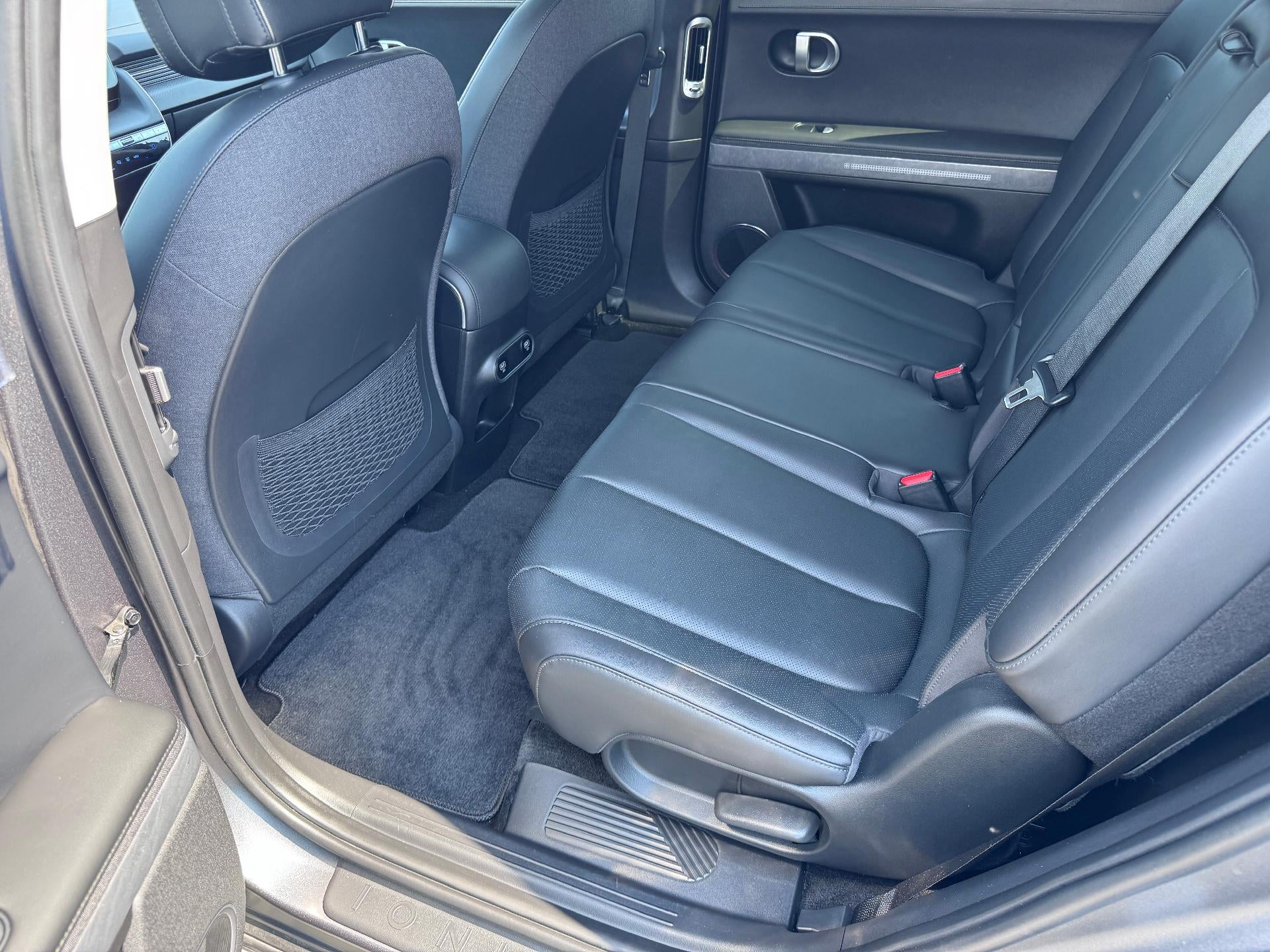 2023 Hyundai IONIQ 5 SEL / ALL WHEEL DRIVE / 266 MILE RANGE / ADAPTIVE CRUISE / 35K MILES