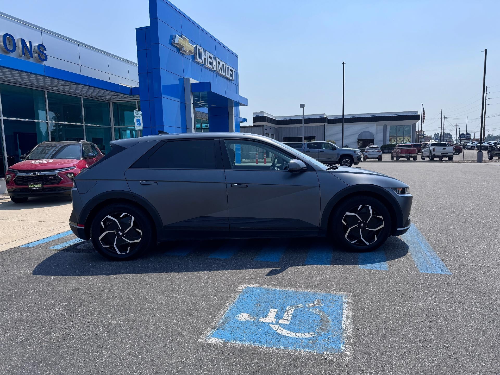 2023 Hyundai IONIQ 5 SEL / ALL WHEEL DRIVE / 266 MILE RANGE / ADAPTIVE CRUISE / 35K MILES