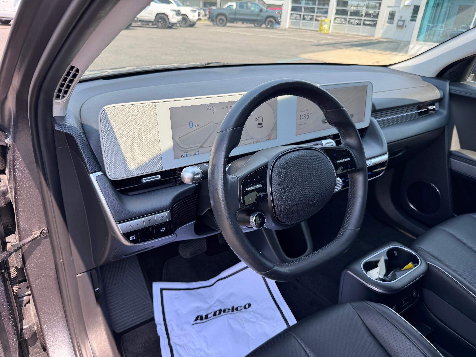 2023 Hyundai IONIQ 5 SEL / ALL WHEEL DRIVE / 266 MILE RANGE / ADAPTIVE CRUISE / 35K MILES