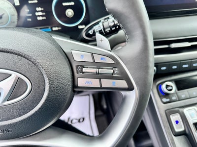 2025 Hyundai Palisade LIMITED / AWD / 3.8 LITER V6 / SURROUND VISION / SUNROOF / 1 OWNER / WARRANTY