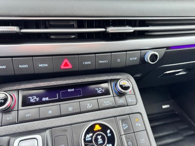 2025 Hyundai Palisade LIMITED / AWD / 3.8 LITER V6 / SURROUND VISION / SUNROOF / 1 OWNER / WARRANTY