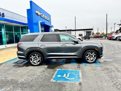 2025 Hyundai Palisade LIMITED / AWD / 3.8 LITER V6 / SURROUND VISION / SUNROOF / 1 OWNER / WARRANTY