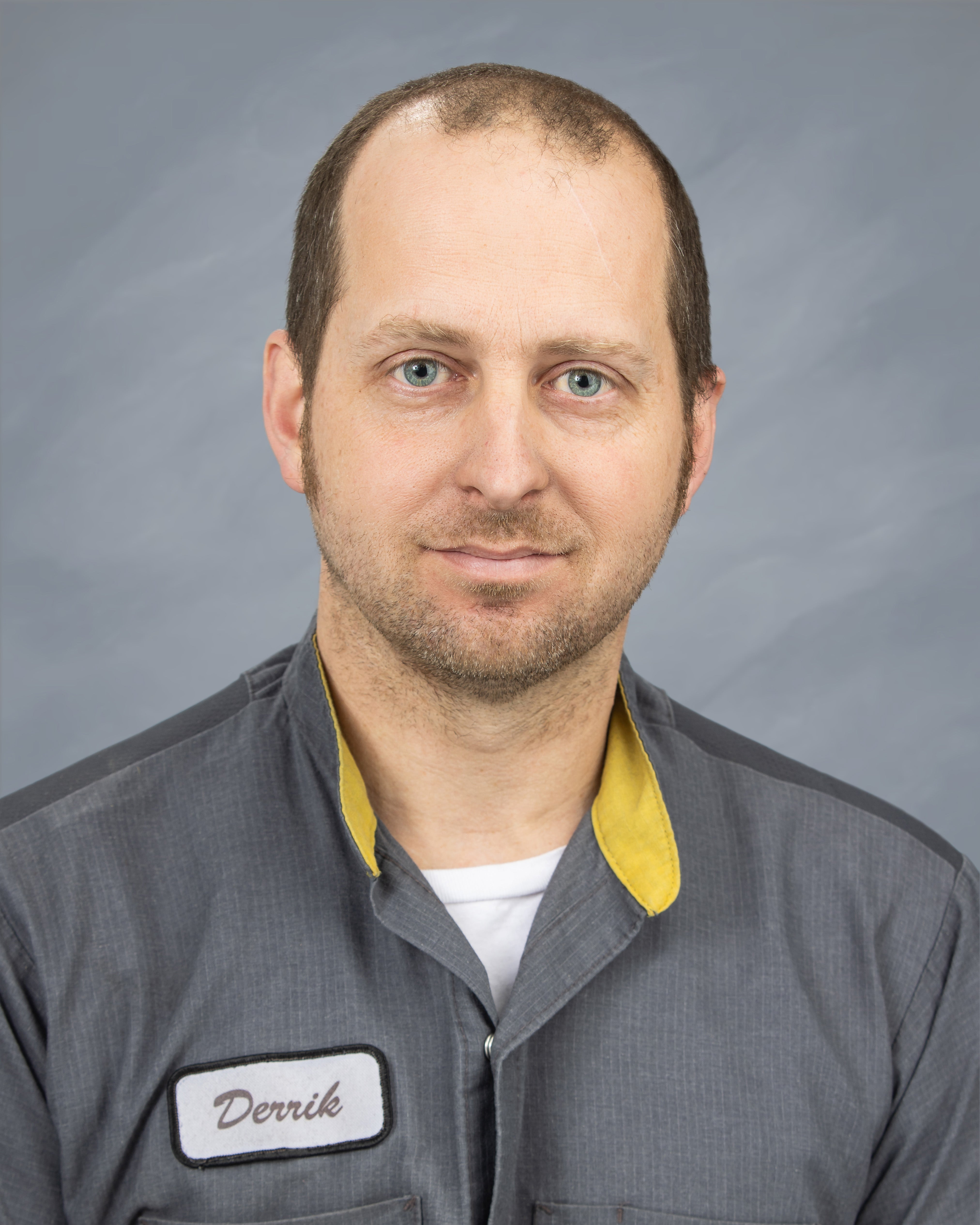 Derrik Vierra 